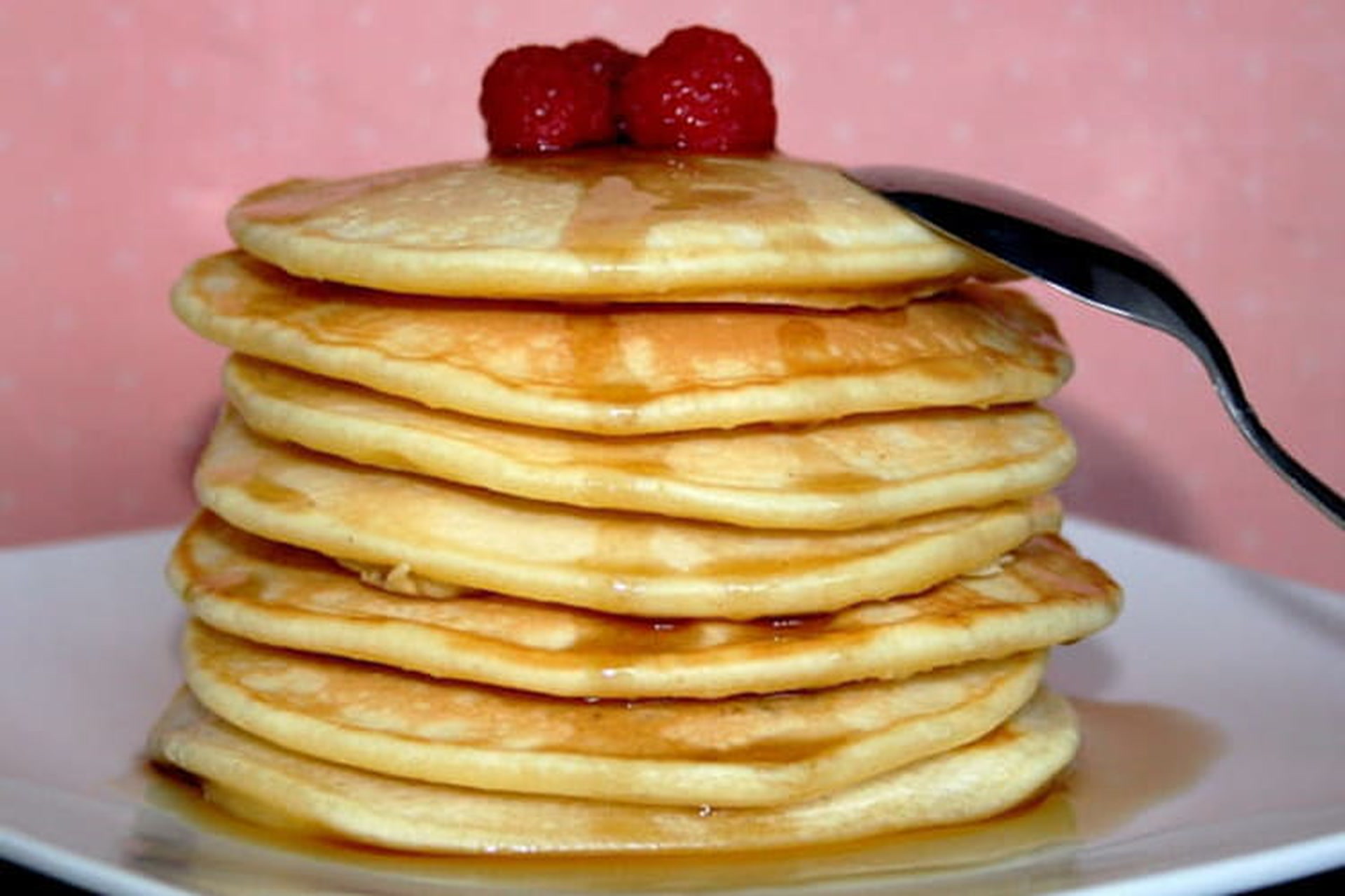 Appareil à pancakes tout simplement génial : cuire des pancakes dorés des  deux côtés