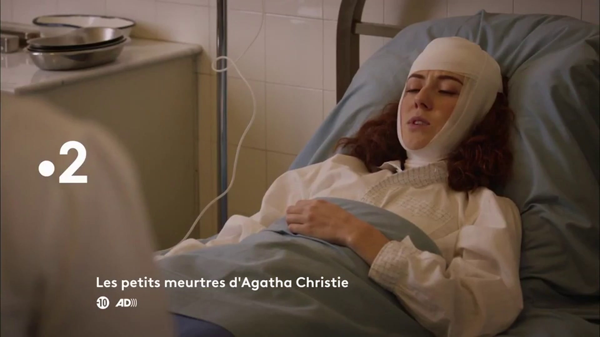 Les petits meurtres d'Agatha Christie : Meurtres en solde