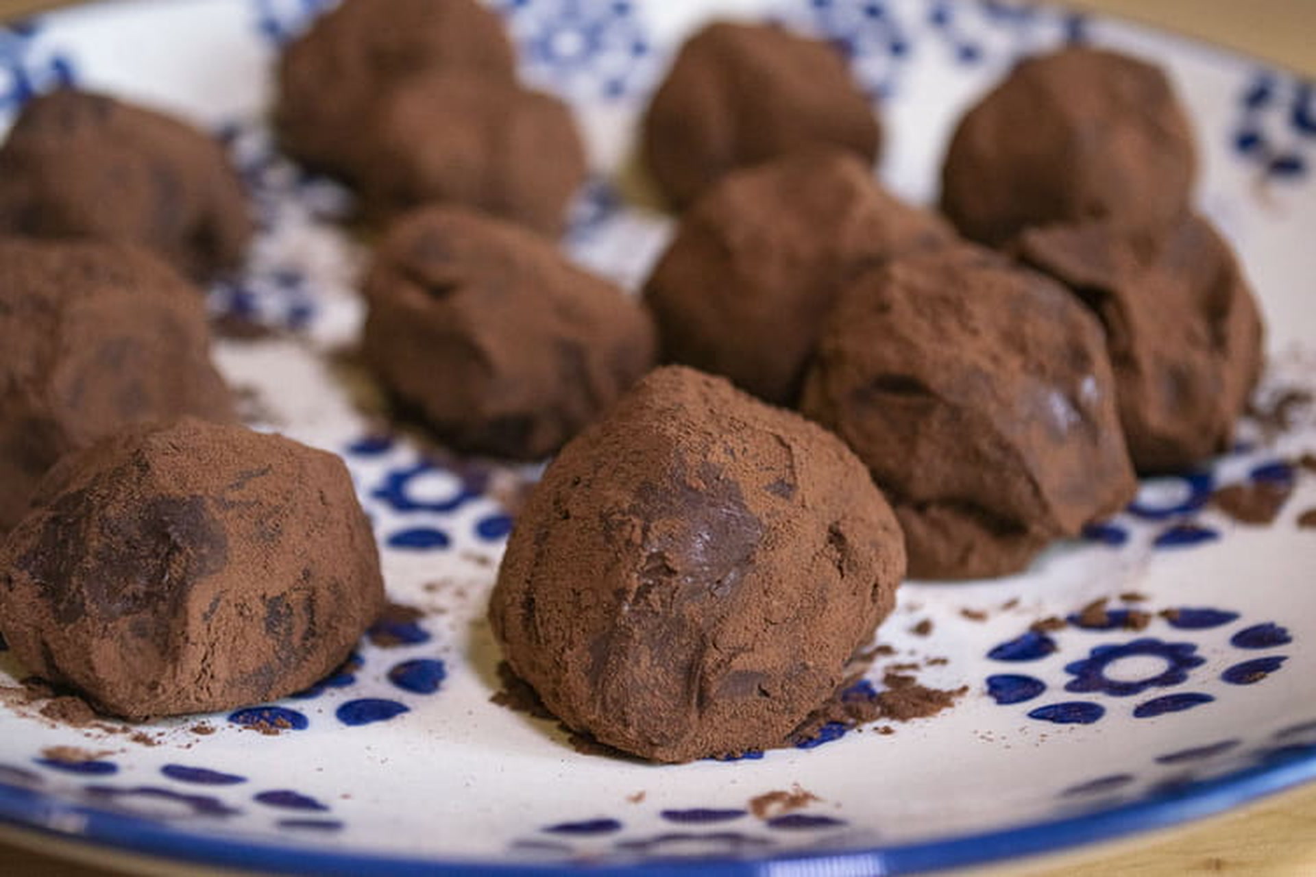 Truffes au chocolat noir - Recettes Gastronomico