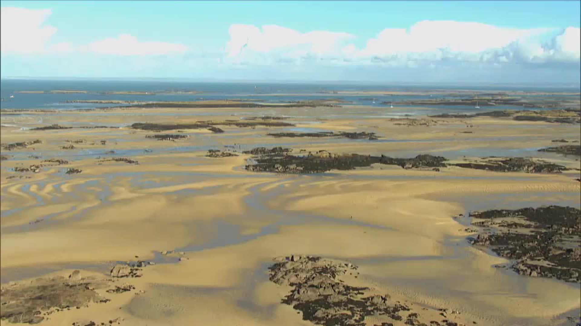 Thalassa : De la baie du Mont-Saint-Michel aux îles anglo-normandes : le peuple des marées