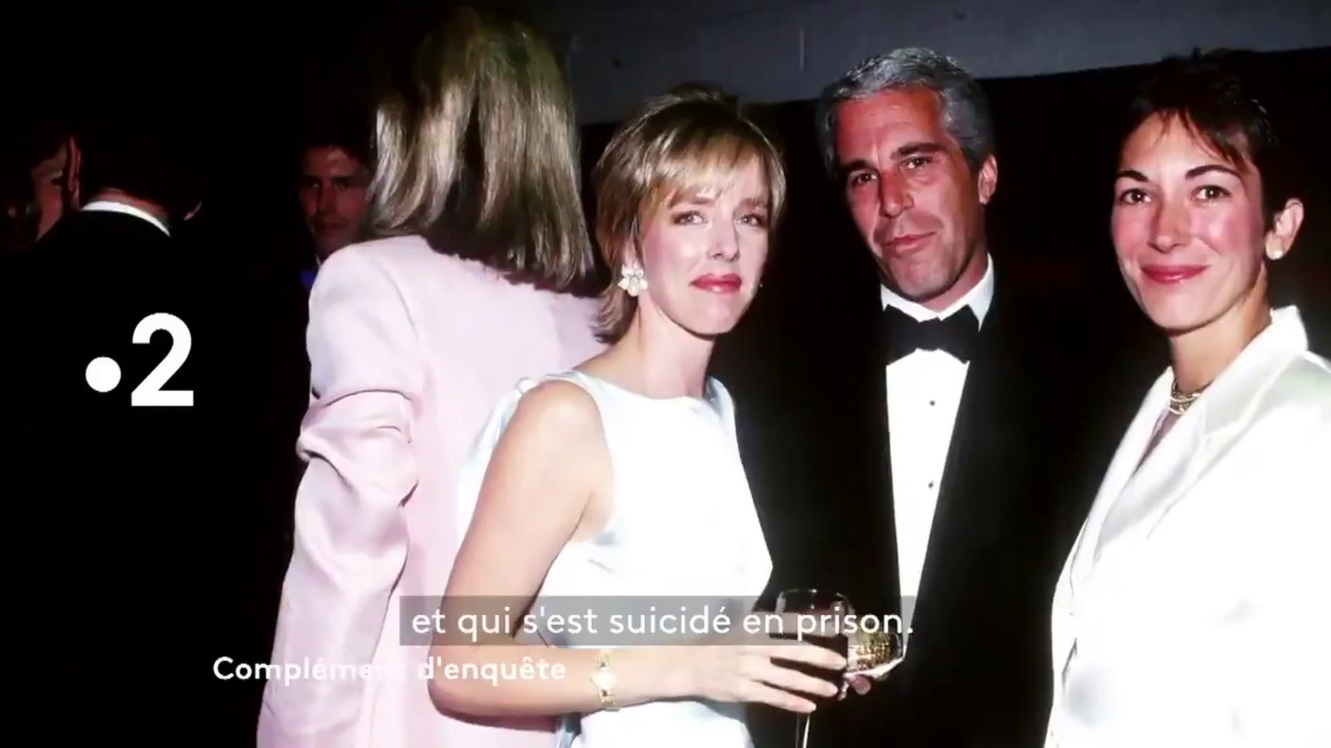 Complément d'enquête : Epstein : la traque des mannequins