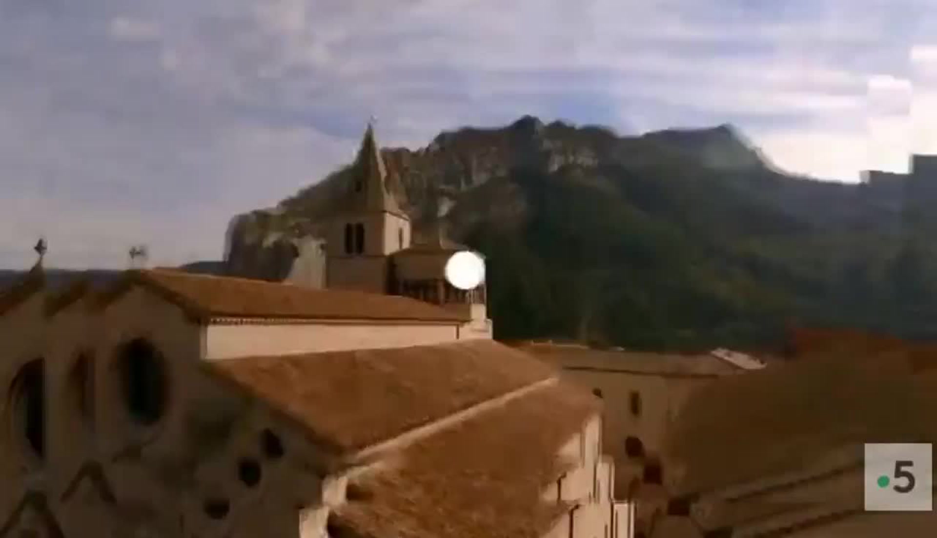 Les 100 Lieux Qu Il Faut Voir Liste Des épisodes Les 100 lieux qu'il faut voir
