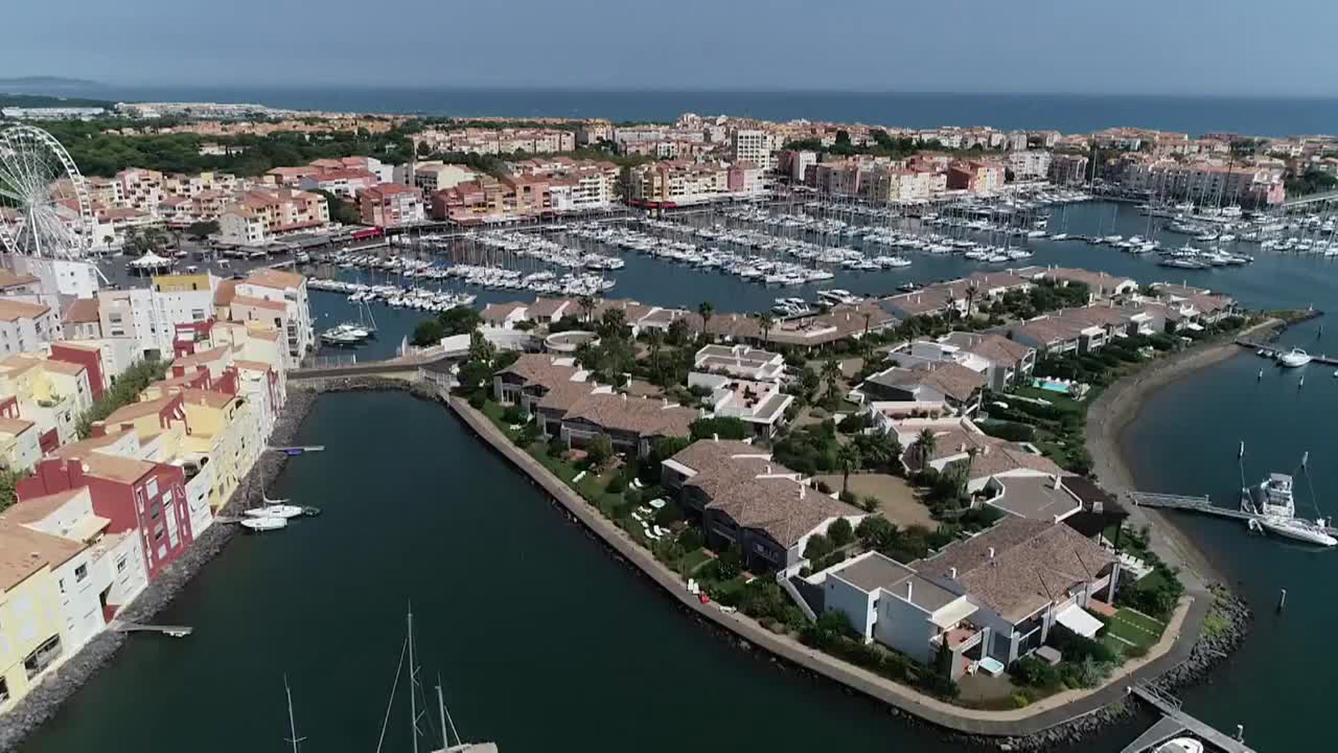 Enquête sous haute tension : Le quotidien chaud des policiers du Cap d'Agde (n°2)